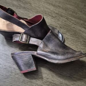 Dark Brown Distressed Leather Chunky Heel Sandle Size 8.5